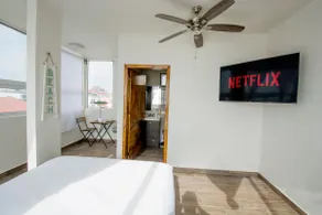 Breathtaking BEACH VIEW 1BD adorable LUX + AC/HEAT - Image 5