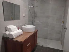 Studio Apartment 4 (Read Description) - Image 3