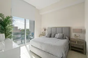 Modern Design District Condo, Balcony, Pool, Gym - Image 4