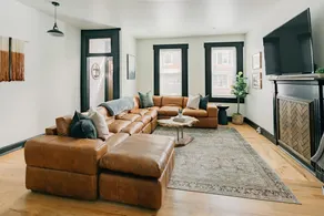 Stunning 5 BR -Heart of Downtown - Image 3