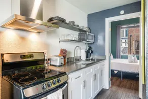 Oxford Seattle - View Apartment in Downtown - Image 5