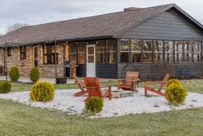 Blue Marsh Retreat - Image 3