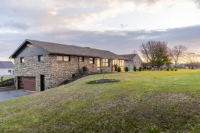 Blue Marsh Retreat - Image 2