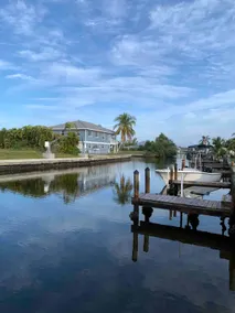 2 Bedroom Island Oasis Getaway - Image 3