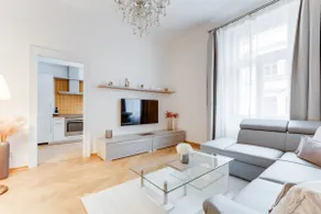 Old Town Royal Two Bedroom Apartment - Image 2