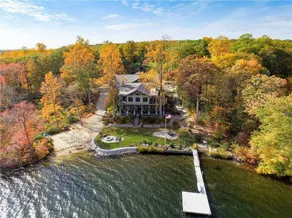 6BR Waterfront Mansion Pool/Spa - Image 2