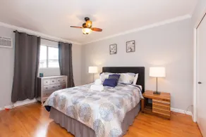 Trendy Sun-Drenched 2 Bdrm Flat - Image 3