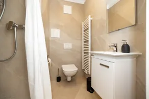 Nice apartment with balcony - Image 3