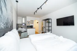 Nice apartment with balcony - Image 2