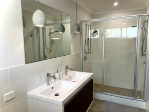 Coastal Retreat in Scarborough - Image 5