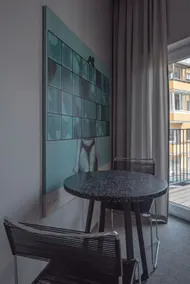 Resume Apartments, Swimmer Corner no.2 - Image 2