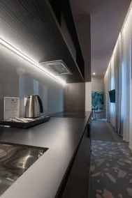 Resume Apartments, Swimmer Corner no.2 - Image 5