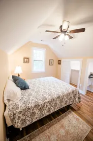 Sunburst House Apartment - Image 5