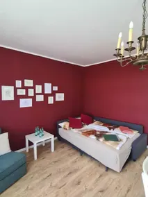 Red apartment on the estate - Image 3