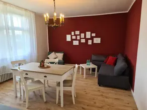Red apartment on the estate - Image 2
