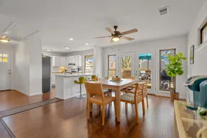 1 m. to beach & town*Firepit*Grill*Outdoor Seating - Image 2