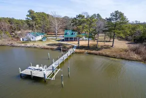About Time Waterfront Views | Dock | Sleeps 15 - Image 5