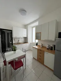 Apartment in the city center - Image 5