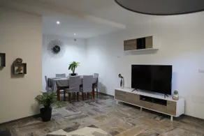 short rentals - Image 4