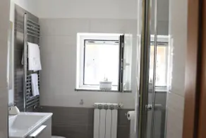 short rentals - Image 5