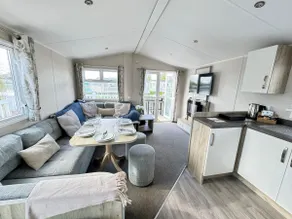 Drakes View Dog friendly chalet - Image 2