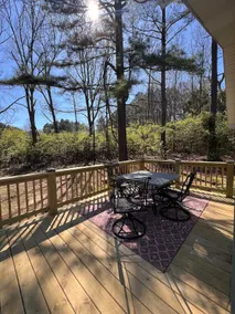 “Private Pinecone Cabin”, near I-57 & LOE! - Image 2
