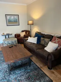 Whispering Pines Retreat - Image 2