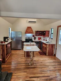 Cardinal Cottage with Lakefront Views - Image 3