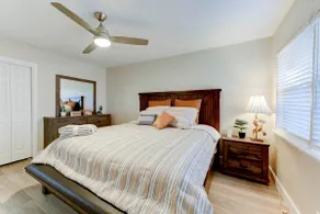 Amazing House*Super Clean*Spacious& Great Location - Image 5