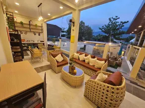 The Icon Luxury Villa Pansol - Image 4
