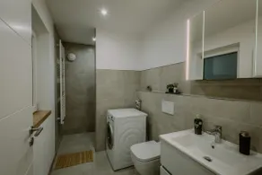 Passau Apartment|Central|Modern|Cozy - Image 3