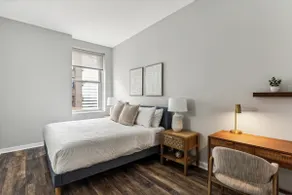 Comfy 2BR-2BTH | Steps to The Bean & Michigan Ave - Image 4