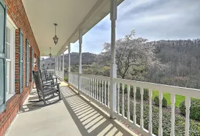 House on Hill,4BR, 3BA, hot tub - Image 3
