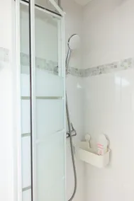 Cozy studio in Vitry-Sur-Seine - Image 5