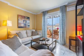 Magnificent apartment in the Albaicín and Sacromonte Parking - Image 5