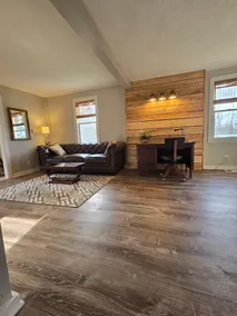 Modern Townhouse, vintage touch - Image 4