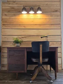 Modern Townhouse, vintage touch - Image 3