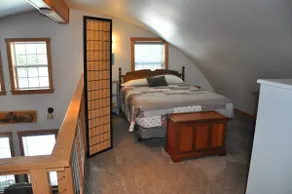 Half-Moon Cottage - Image 3