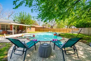 Country Pool House w/ Game Room, Fire Pit & Grill - Image 5