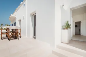 Ferienhaus mit Garten, Terrasse und Grill | Meerblick - Image 4