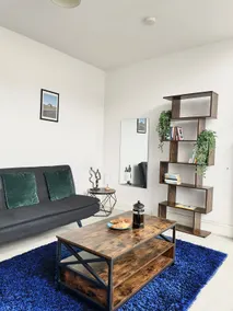 Cosy Prenton home near Tranmere Club and Liverpool - Image 2