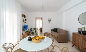 Conquer the tranquility of this coastal nest - Image 2
