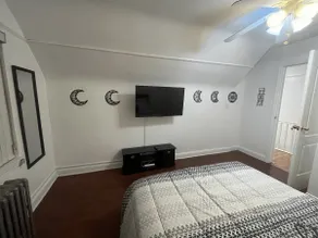 Cozy Cambria Getaway | 13 min John F. Kennedy - Image 5