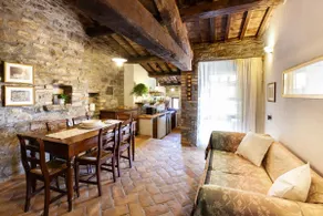 Il Fienile: Charming farmhouse in Umbria_ Gubbio - Image 5