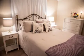 Charming Three-Bedroom House - Image 4