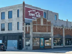 Town Talk: Apt 8 - Image 2