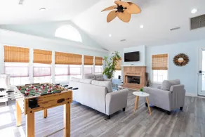 Agnes - Offshore Beach Club - Image 4