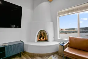 Brand New Ranchos Mountain/Gorge Getaway | Hot Tub - Image 2