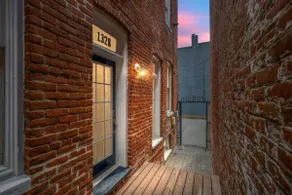 The AlleyLight - Havana Oasis - Image 4
