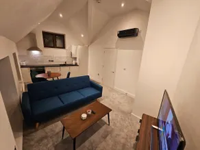 Aparotel Stonehenge Amesbury - 1st Floor Apt - Image 2